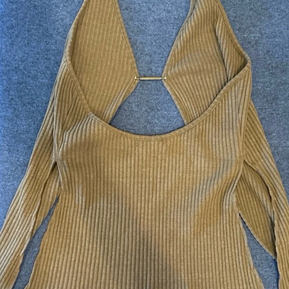 Joah Brown Khaki Ribbed Halter Top - Picture 11 of 12